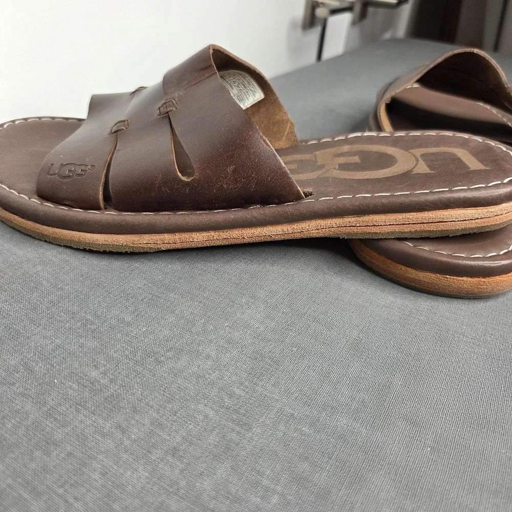 UGG Men's Brown Leather Slide Sandals Size 9 US / EU 42